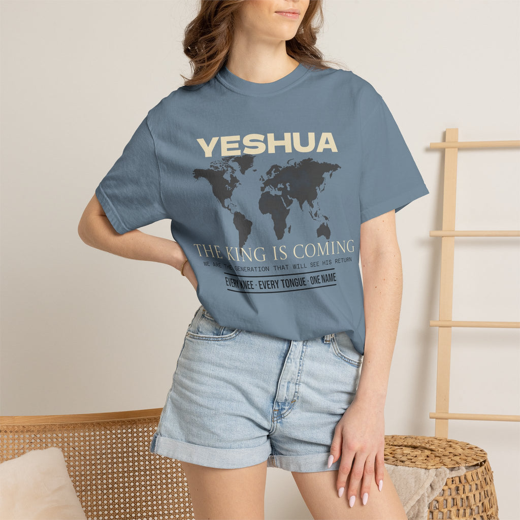 HEY - The King Is Coming - Cotton Tee